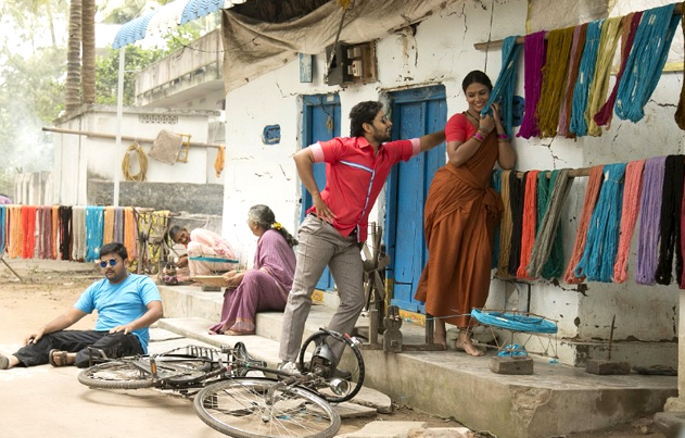 /media/k2/galleries/62391/Fashion-Designer-so-Ladies-Tailor-Movie-Review-Stills-04