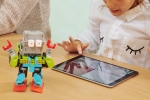 US girls in coding, girls who code uk, apple partners with girls who code to empower over 90 000 u s girls in coding, Empower women