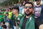 eng vs ind world cup 2019, india vs england 2019 t20, india vs england match pakistani cricket fan sings jana gana mana video goes viral, Asia cup match