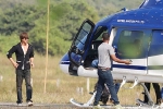 Shah Rukh Khan next movie, Shah Rukh Khan, srk hires a chopper to reach the sets of zero, Abhay deol