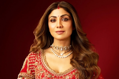 Shilpa Shetty Withdraws Travel Plans to Abroad