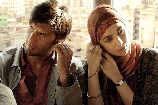 Gully Boy Movie Review, Rating, Story, Cast and Crew