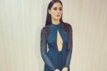 Banjo, Nargis Fakhri hot, nargis fakhri asked to pin up her dress, Banjo